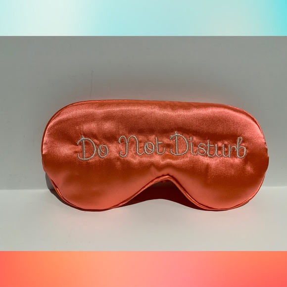 Satin Sleep Mask Coral - Picture 2 of 3